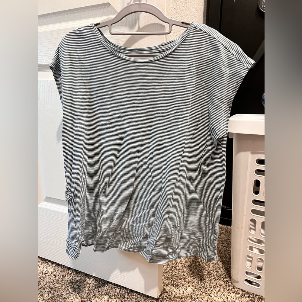 Loft Tshirt top